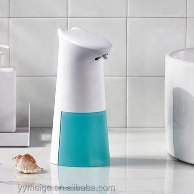 Best seller all'ingrosso Gattino Bianco Carino Stile Cartone di Plastica Bagno Tavolo da scrivania Bambini Bollino Rohs FCC CE Dispensatore automatico di sapone